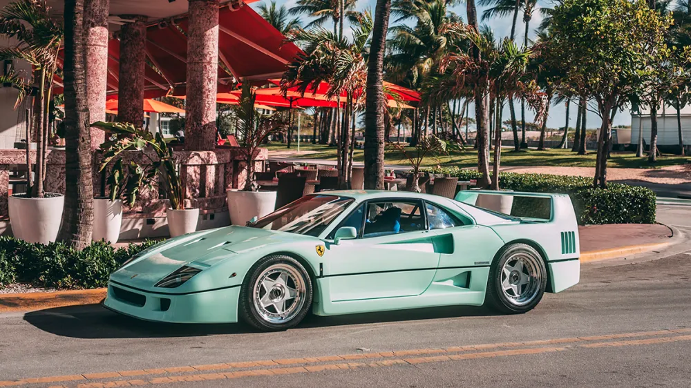 Ovaj Mint Green Ferrari F40 mogao bi se kupiti za 2,5 miliona dolara na aukciji